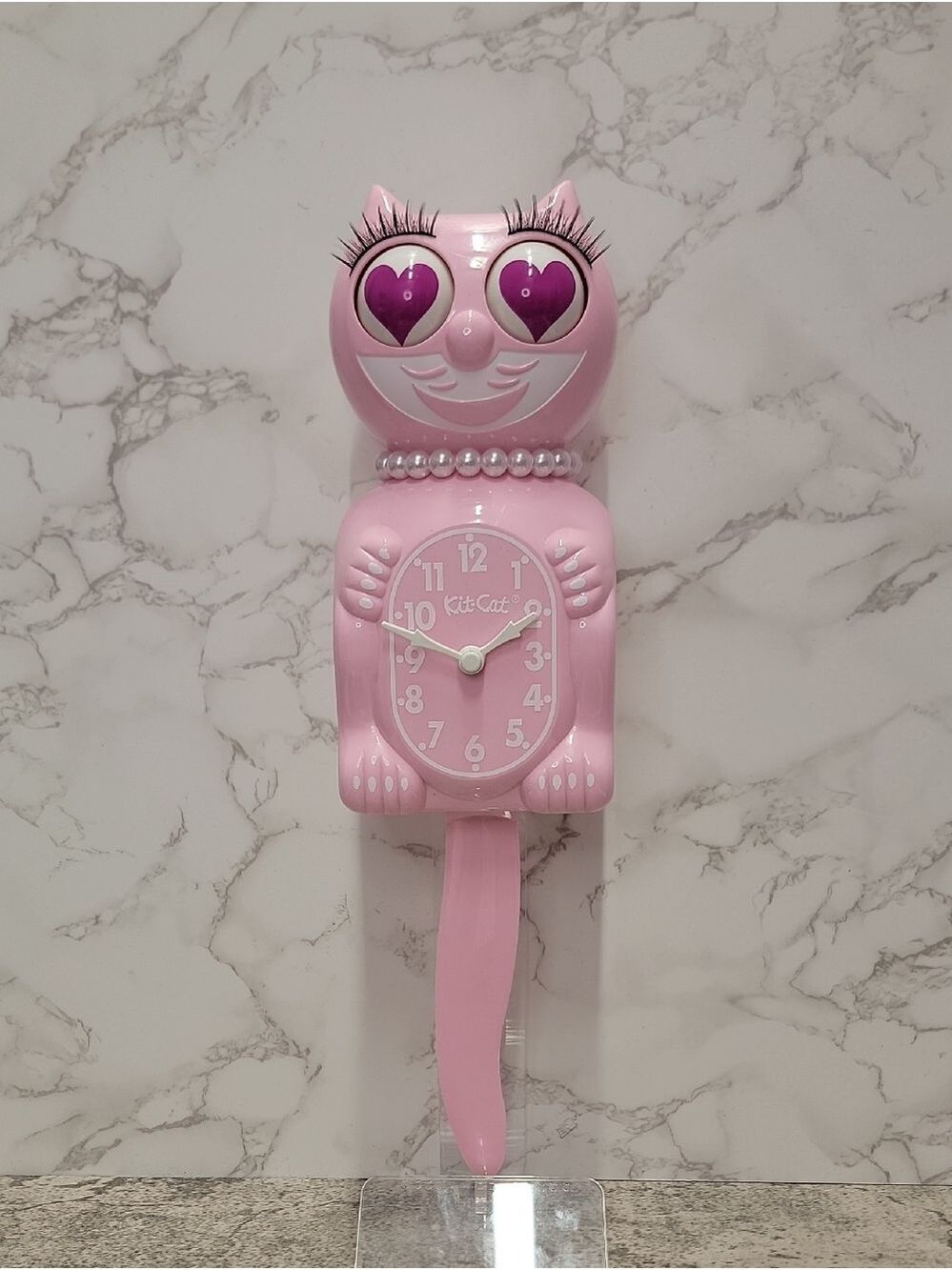 Rare Bubblegum Lady Kit-Cat Klock clock with Magenta Heart eyes Limited Edition - Picture 1 of 9